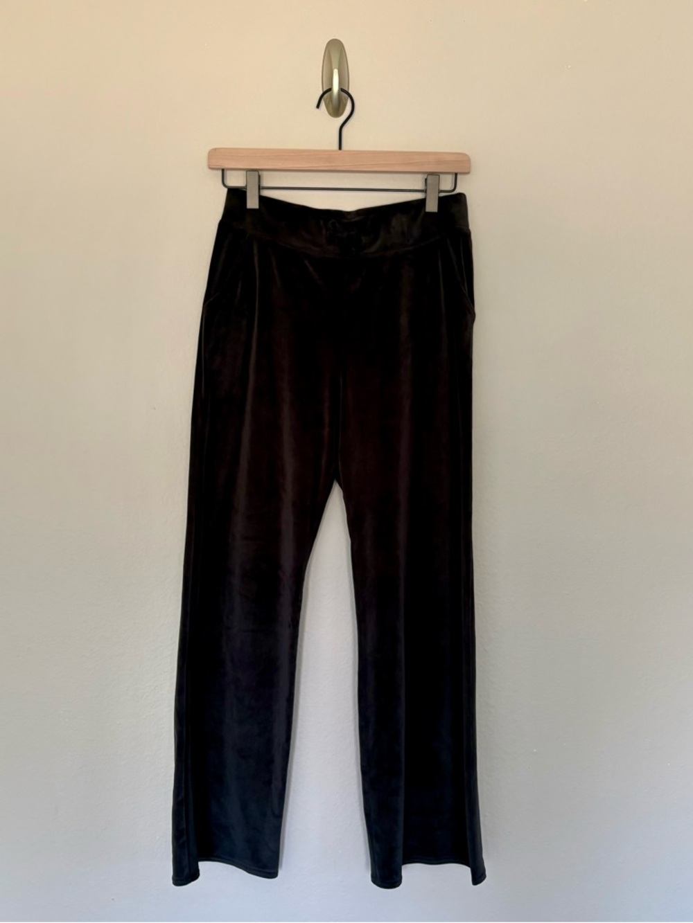 Abercrombie Kids Girls Black Velour Wide Leg Pants with Pockets: 13/14